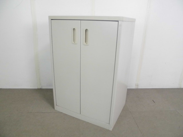 両開きキャビネット/ニューグレー/【中古】