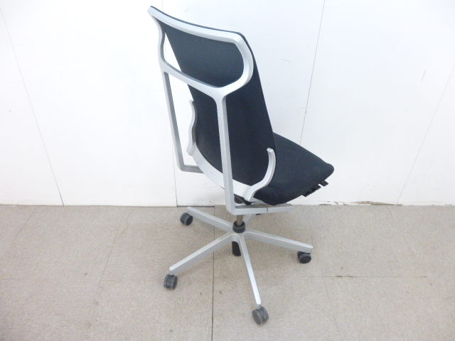 コクヨ/アガタ/OAチェア/肘無/ブラック/【中古】