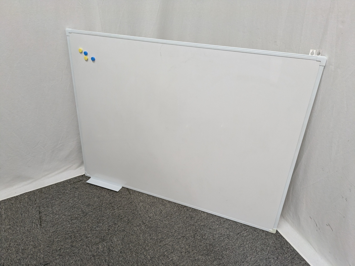 プラス / 壁掛け / ホワイトボード