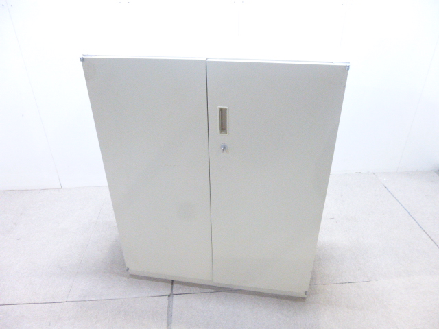 生興/ニューグレー/両開きキャビネット/【中古】