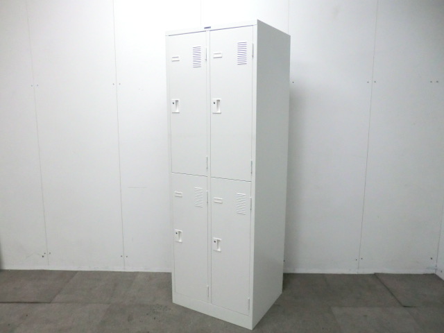 ナイキ / ホワイト / 【中古】 4人用ロッカー