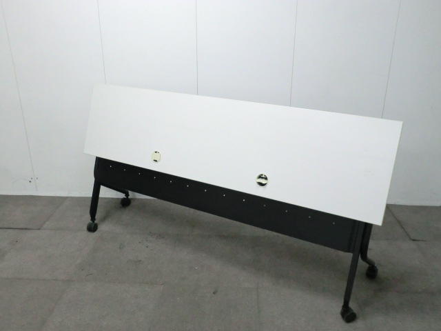 プラス / リネロ2/ ホワイト/【中古】 フォールディング