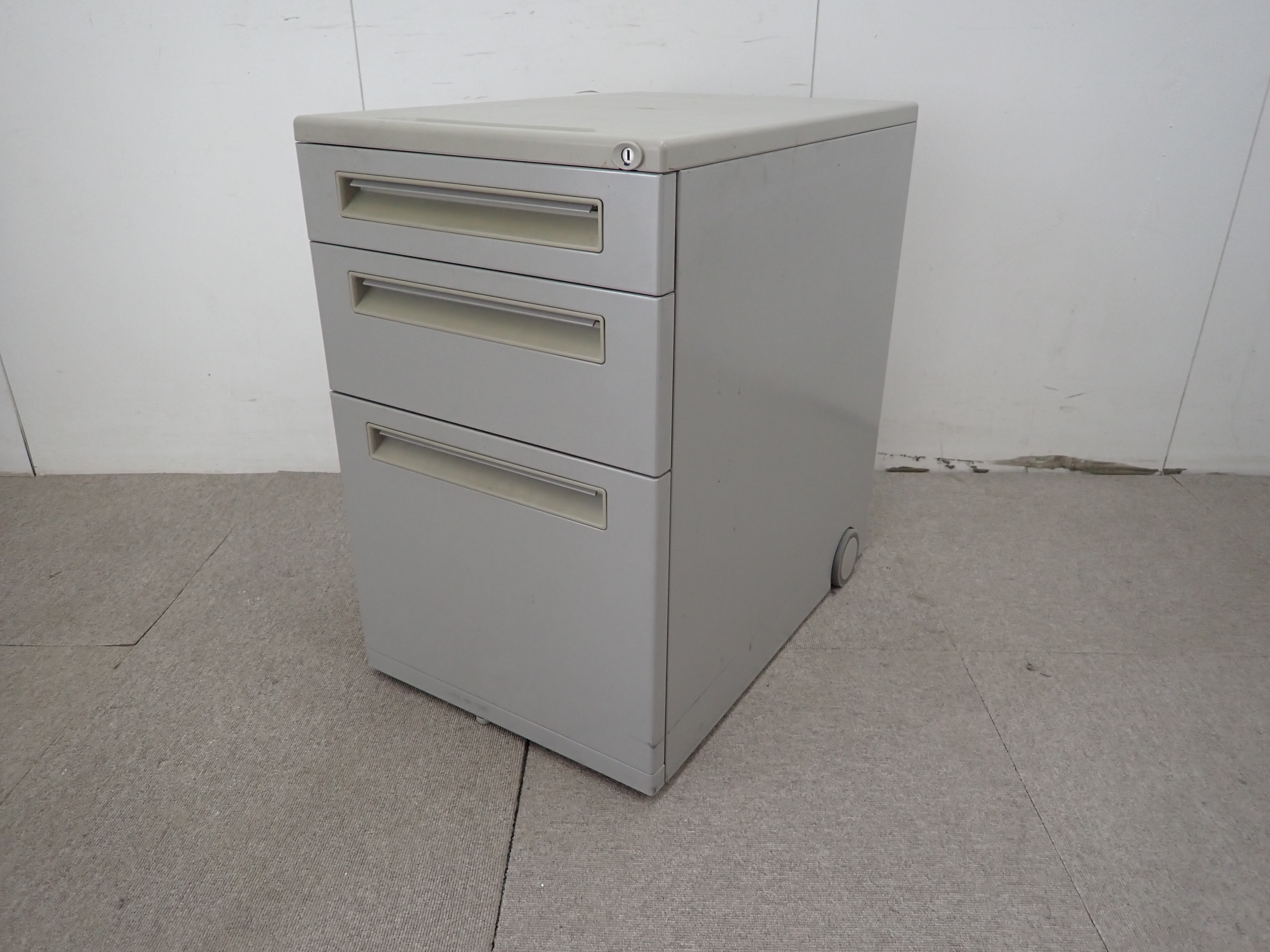 ウチダ/FEED/ニューグレー/3段ワゴン/