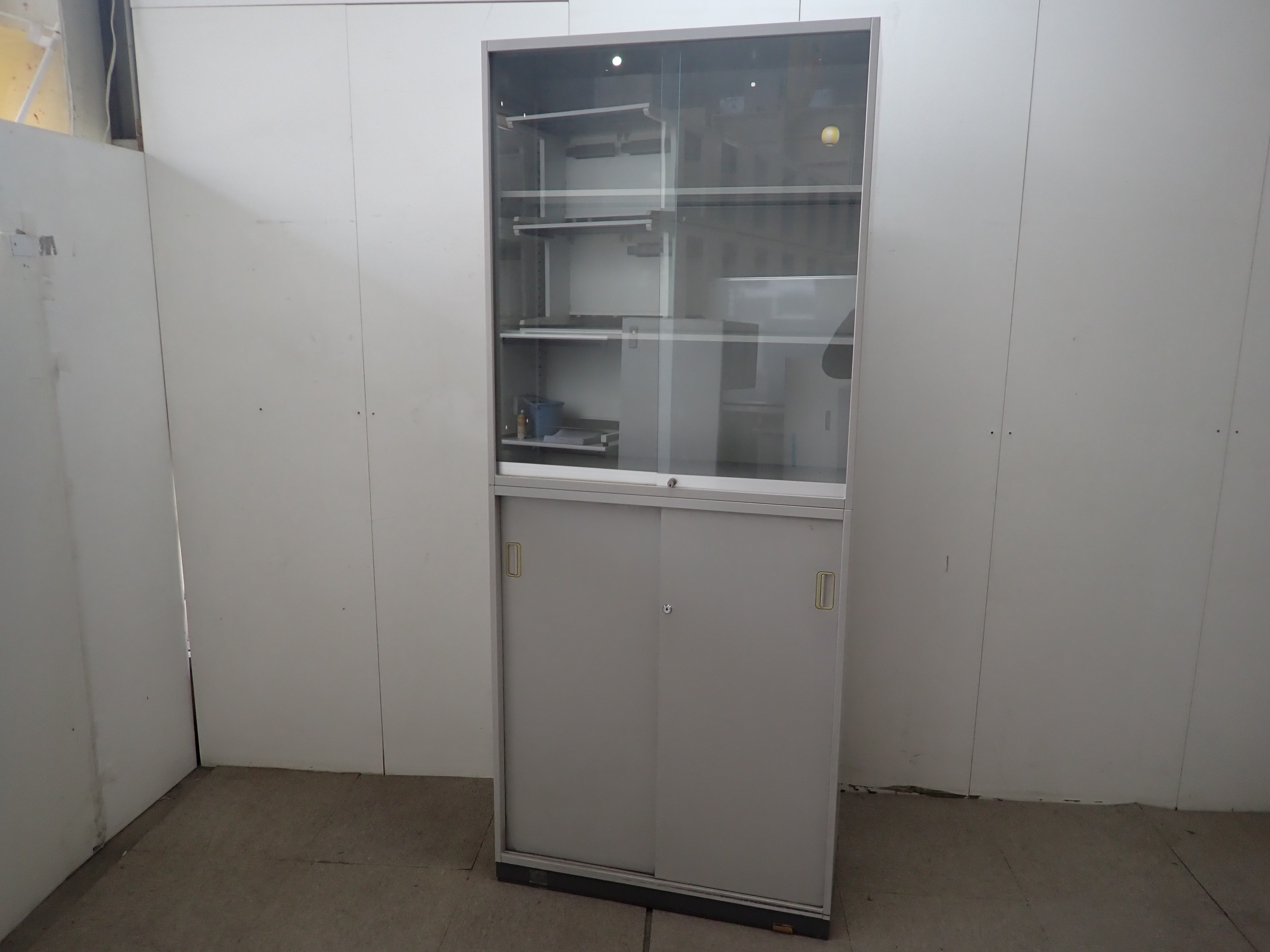 ウチダ/ニューグレー/上下連結キャビネット