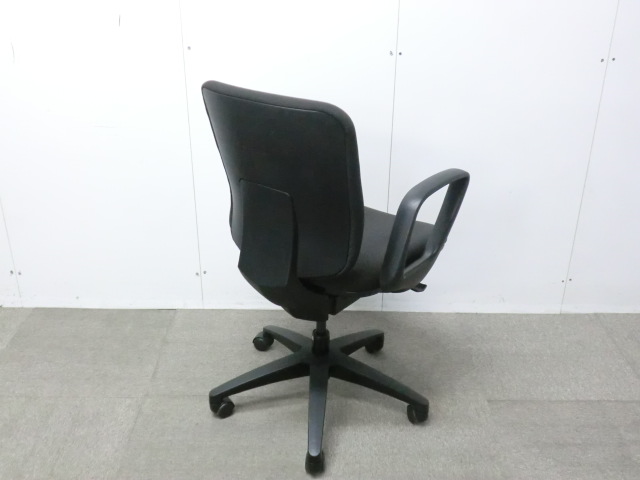 ウチダ / Mi / ブラック / 【中古】 OAチェア肘有