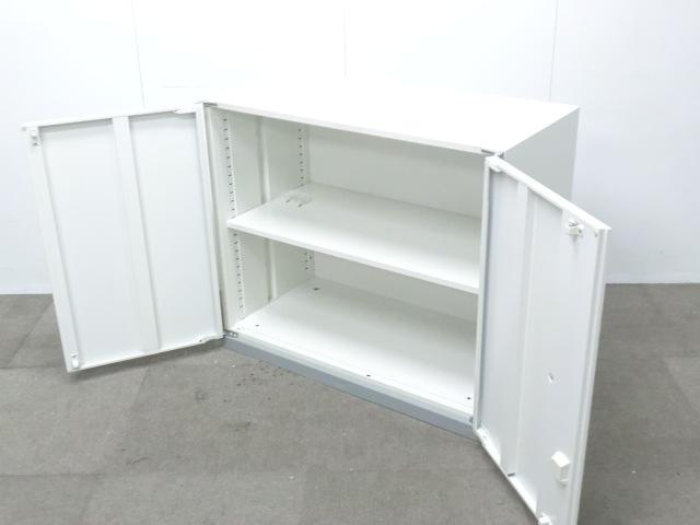 イナバ/TF / ホワイト / 【中古】 両開きキャビネット