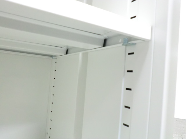 イナバ/TF / ホワイト / 【中古】 両開きキャビネット