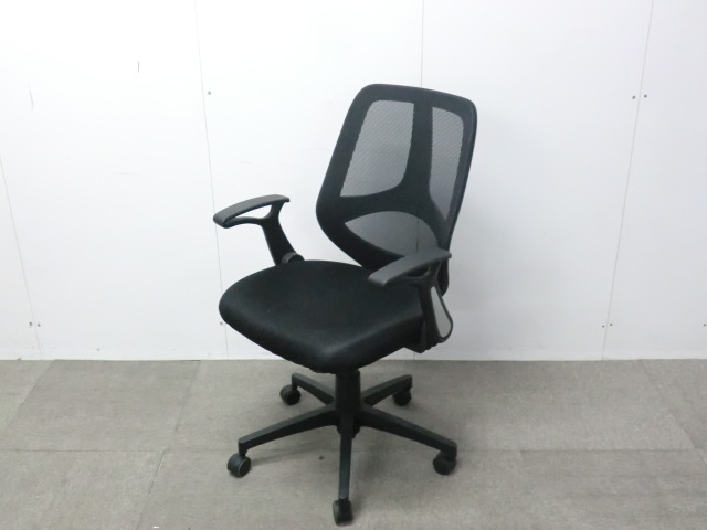 OAチェア肘有 / ブラック / 【中古】