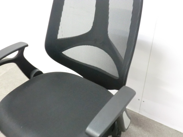 OAチェア肘有 / ブラック / 【中古】