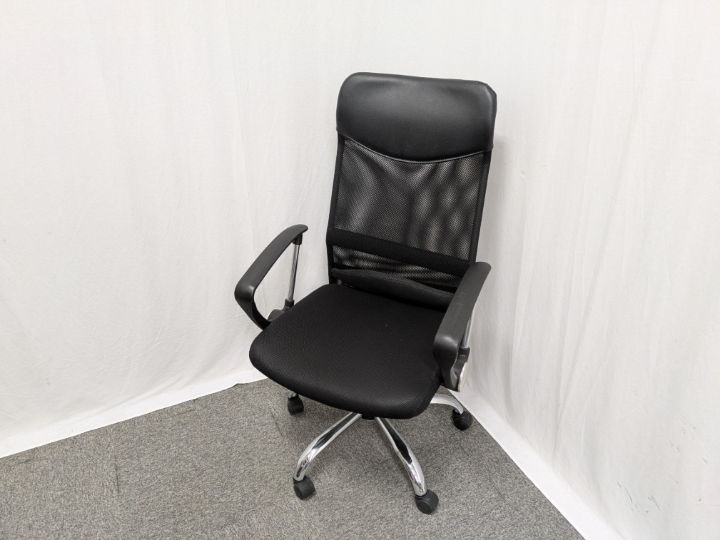 OAチェア肘有 / ブラック / 【中古】