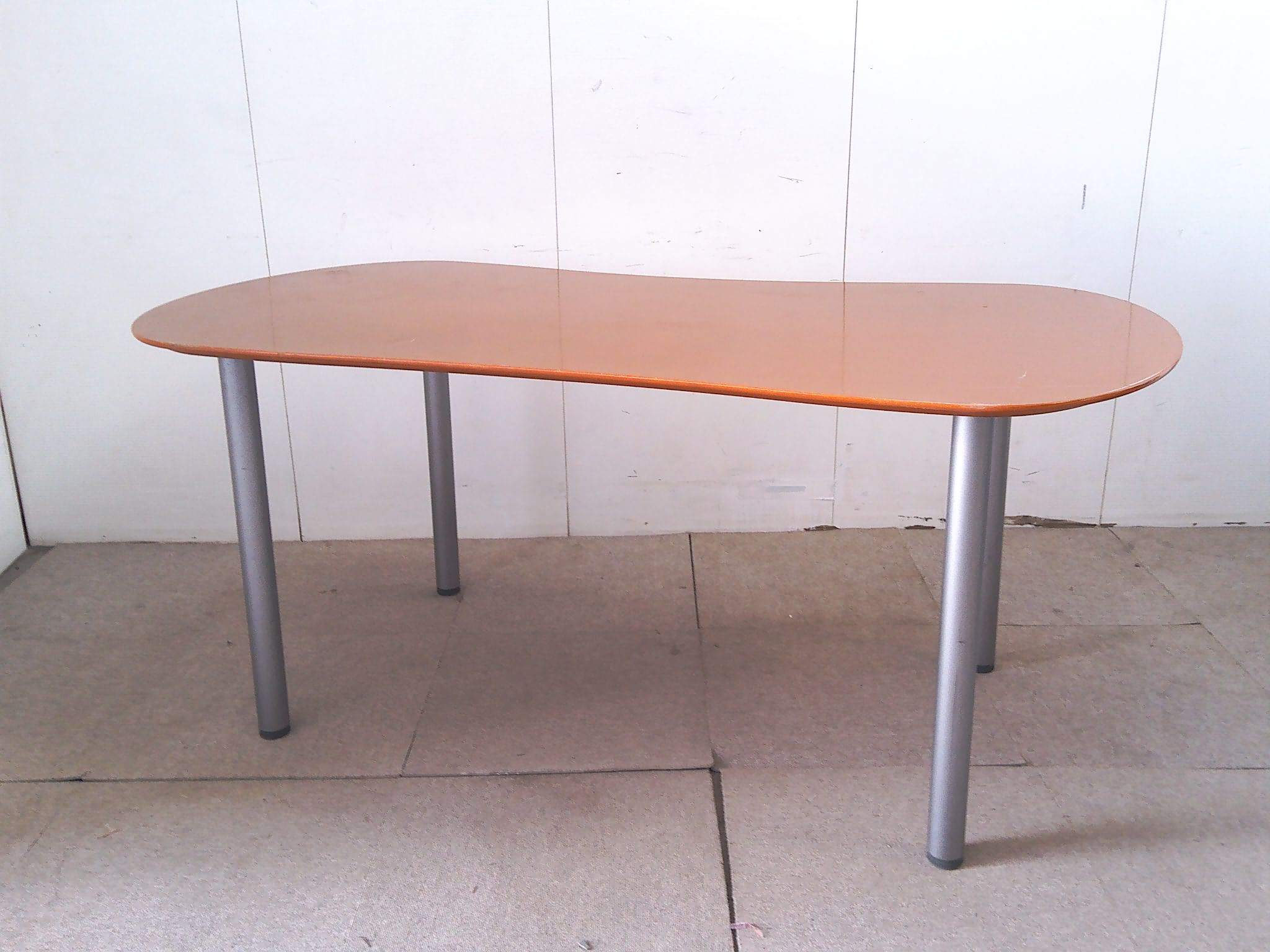 プラス/木目調/会議テーブル/【中古】