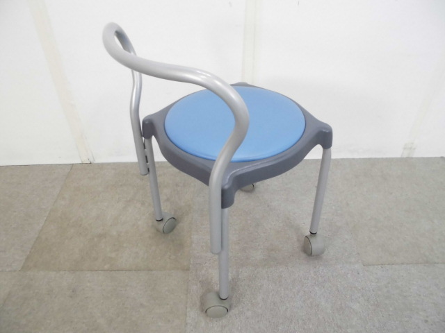 スツール / ライトブルー / キャスター付き