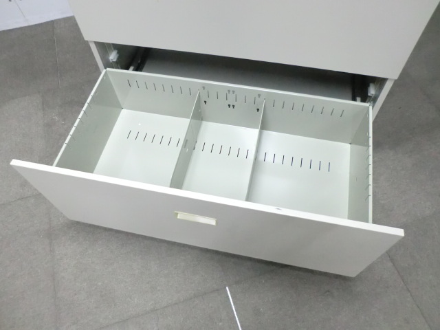 BWN 【コクヨ】 ニューグレー / 上下連結書庫