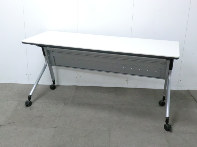 プラス / ホワイト / フォールディングテーブル