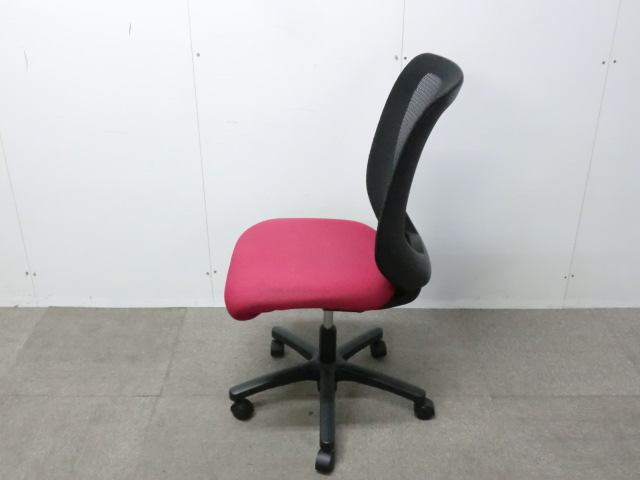 イトーキ/コルト / レッド / 【中古】 OAチェア肘無し
