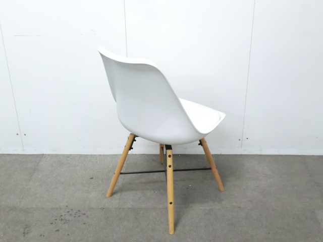 ミーティングチェア / ホワイト / 【中古】