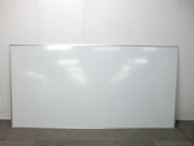 壁掛けホワイトボード / ホワイト / 【中古】