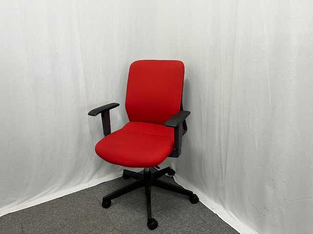 コクヨ / アガタ / レッド 【中古】OAチェア肘あり