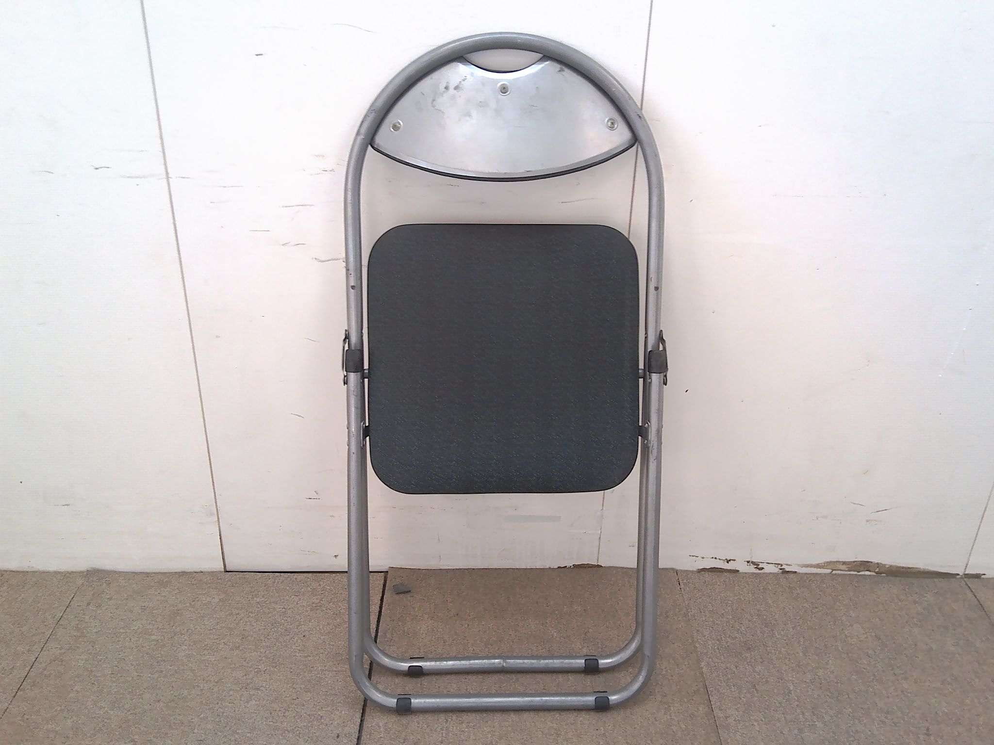 グレー/折り畳みチェア/【中古】