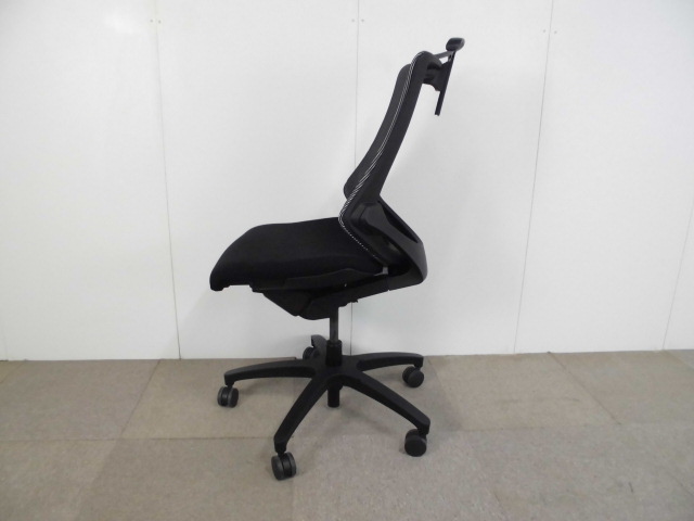 エフチェア / イトーキ / ブラック / OAチェア肘無し