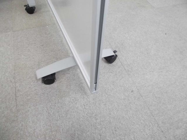 3連パーティション / 半透明 / アクリル