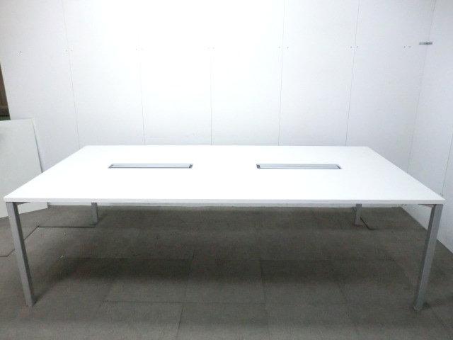 オカムラ / ホワイト / 【中古】 大会議テーブル