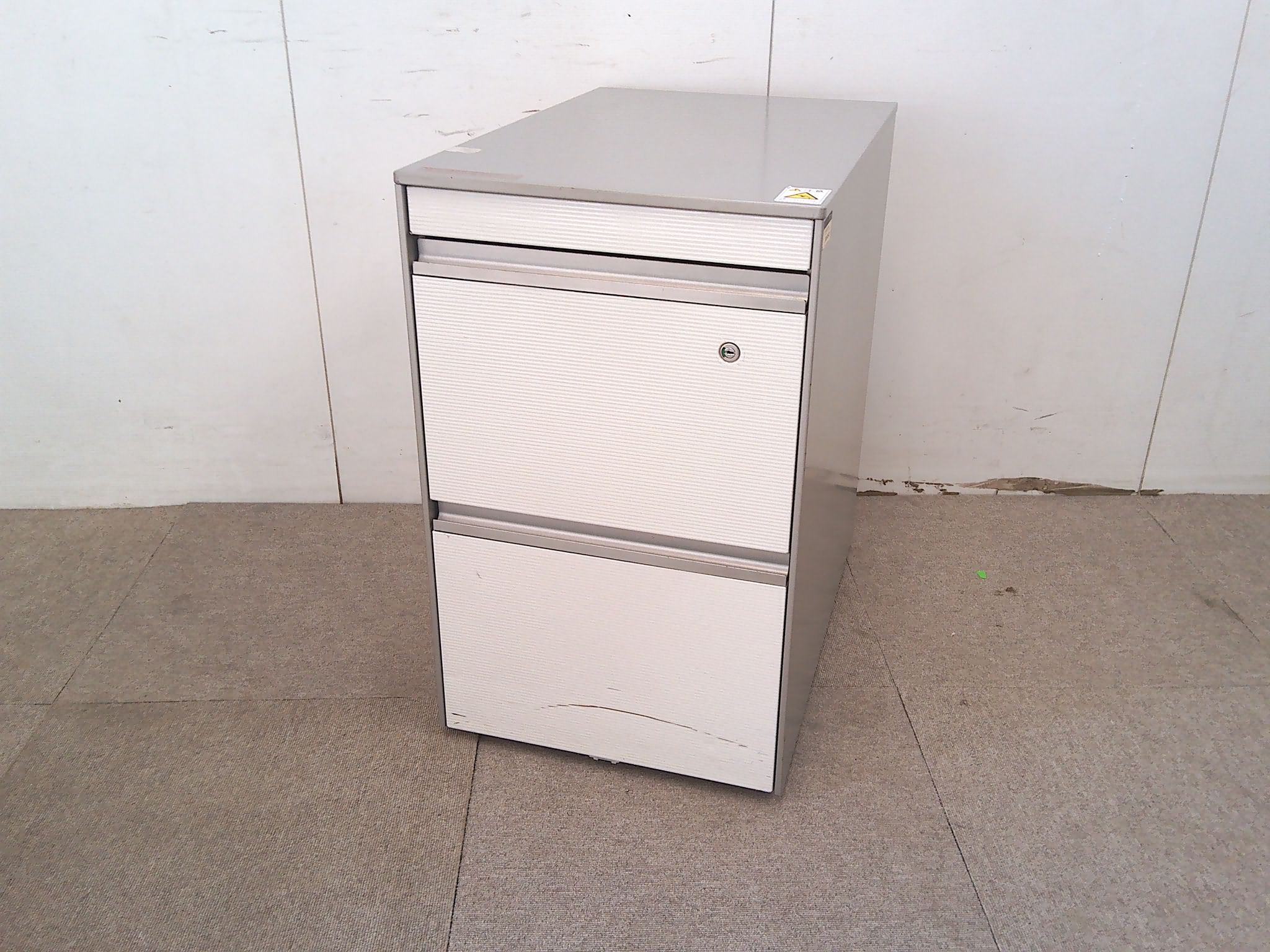 イトーキ/ホワイト/3段ワゴン/【中古】