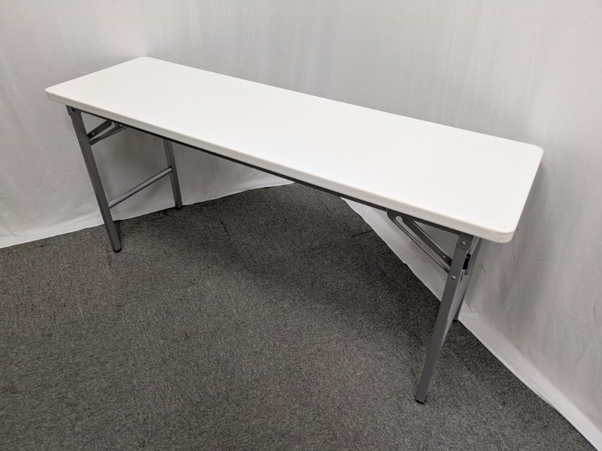 折り畳みテーブル / ホワイト / 【中古】