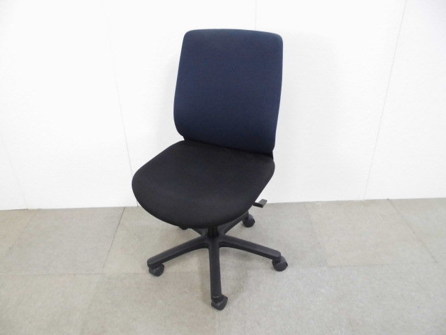 トルテR / イトーキ / ダークブルー / OAチェア