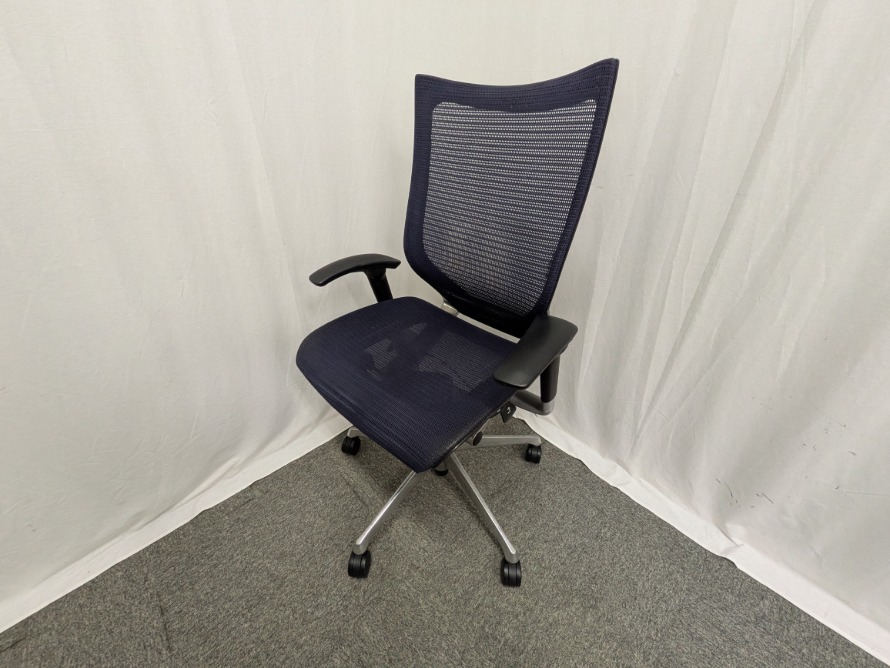 オカムラ バロン ダークブルー 【中古】 OAチェア肘有
