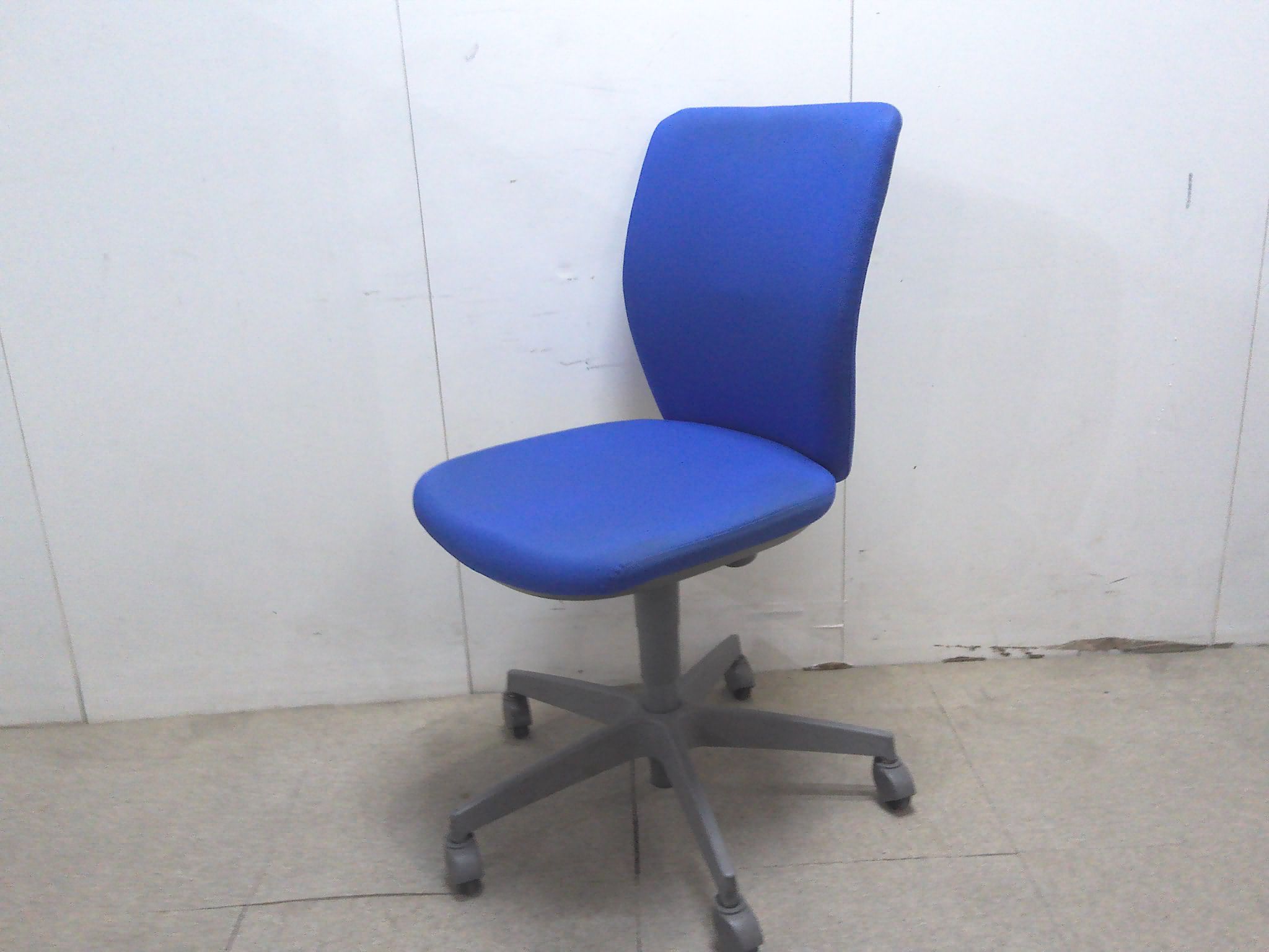 コクヨ/ブルー/ＯＡチェア/肘無/【中古】