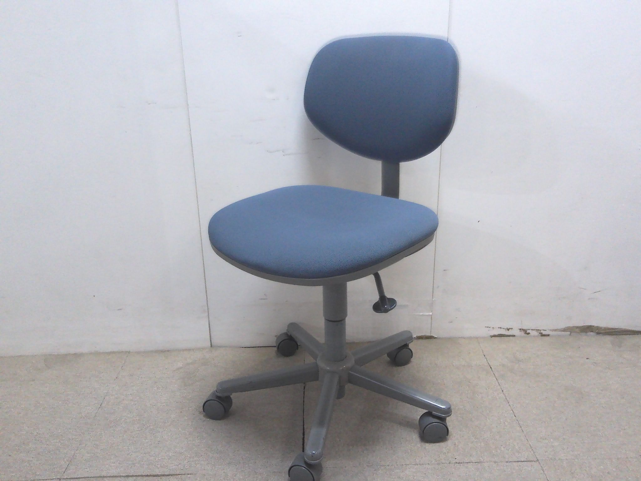 イトーキ/ブルー/ＯＡチェア/肘無/【中古】