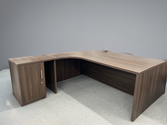 オカムラ / 木目調 【中古】 L型役員デスク