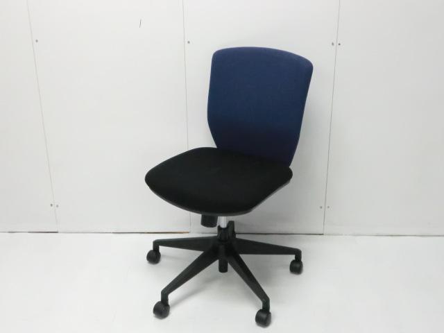 プラス / ネクシス / ダークブルー 【中古】 OAチェア
