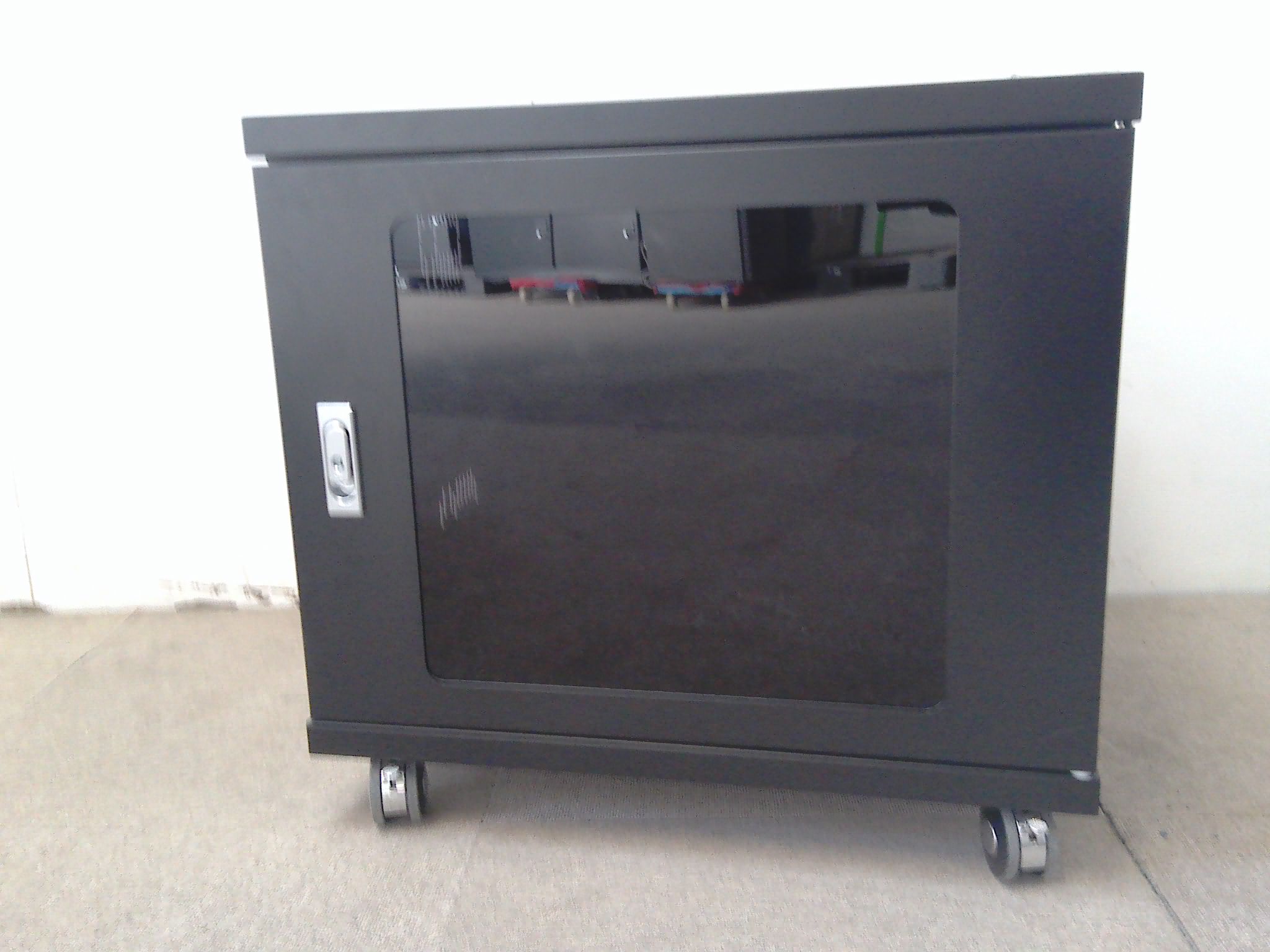 ブラック/サーバーラック/【中古】