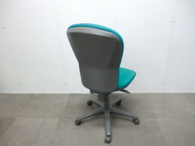 コクヨ / グリーン / レグノ 【中古】 OAチェア肘無し