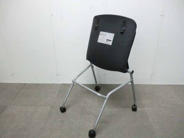 オカムラ / グラータ / ブラック 【中古】 カートチェア