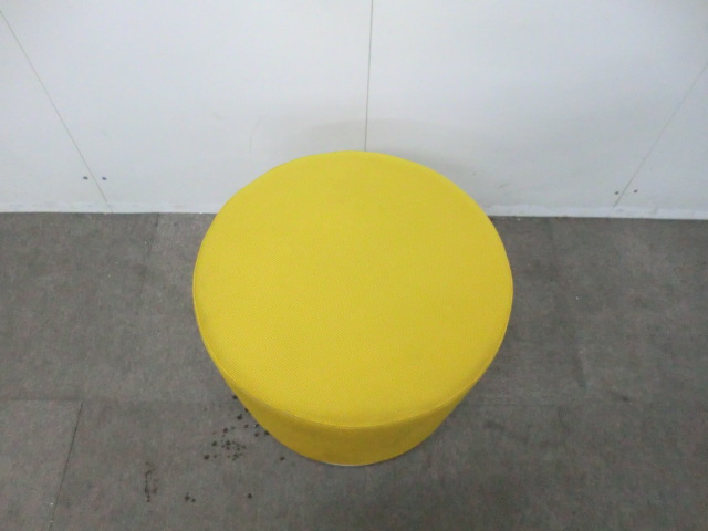 オカムラ/イエロー/スツール