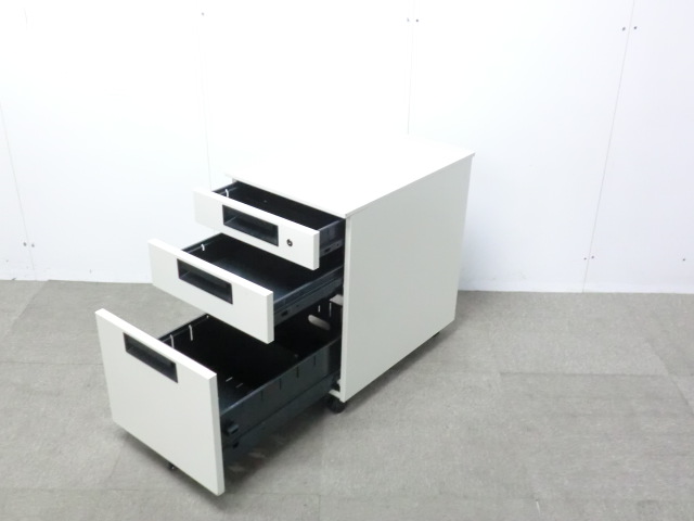 プラス/フラットライン/ ホワイト / 【中古】 3段ワゴン