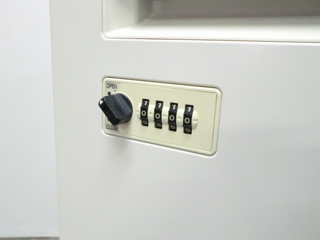 オカムラ/プロユニット/ ホワイト / 【中古】 3段ワゴン