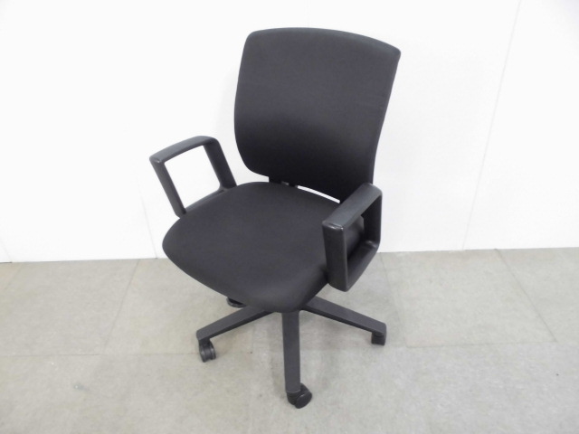 ナイキ / ブラック / OAチェア肘付き