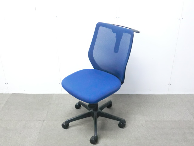 オカムラ/CG-M/ダークブルー/【中古】 OAチェア肘無し