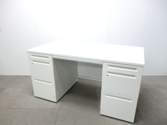 オカムラ/アドバンス / ホワイト / 【中古】 両袖デスク