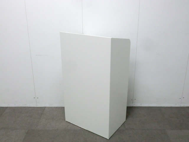 演台 / ホワイト / 【中古】