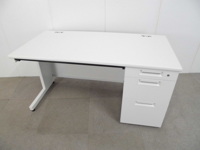 プラス　/  ホワイト / 片袖デスク