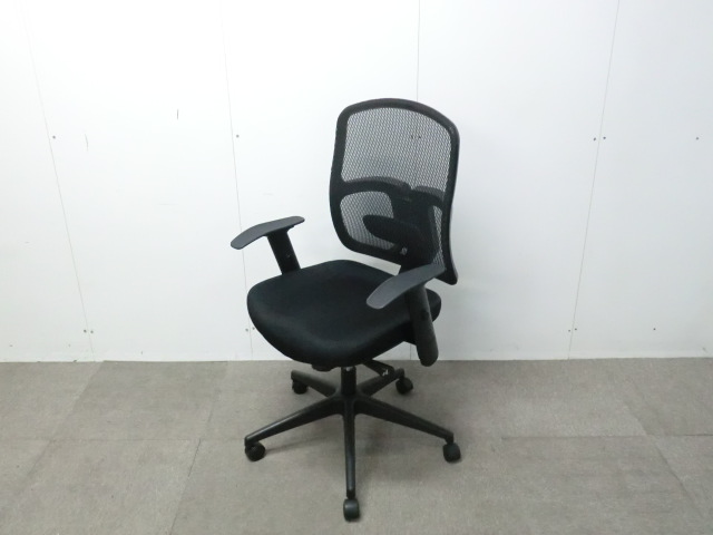 ＯＡチェア / ブラック / 【中古】 肘有