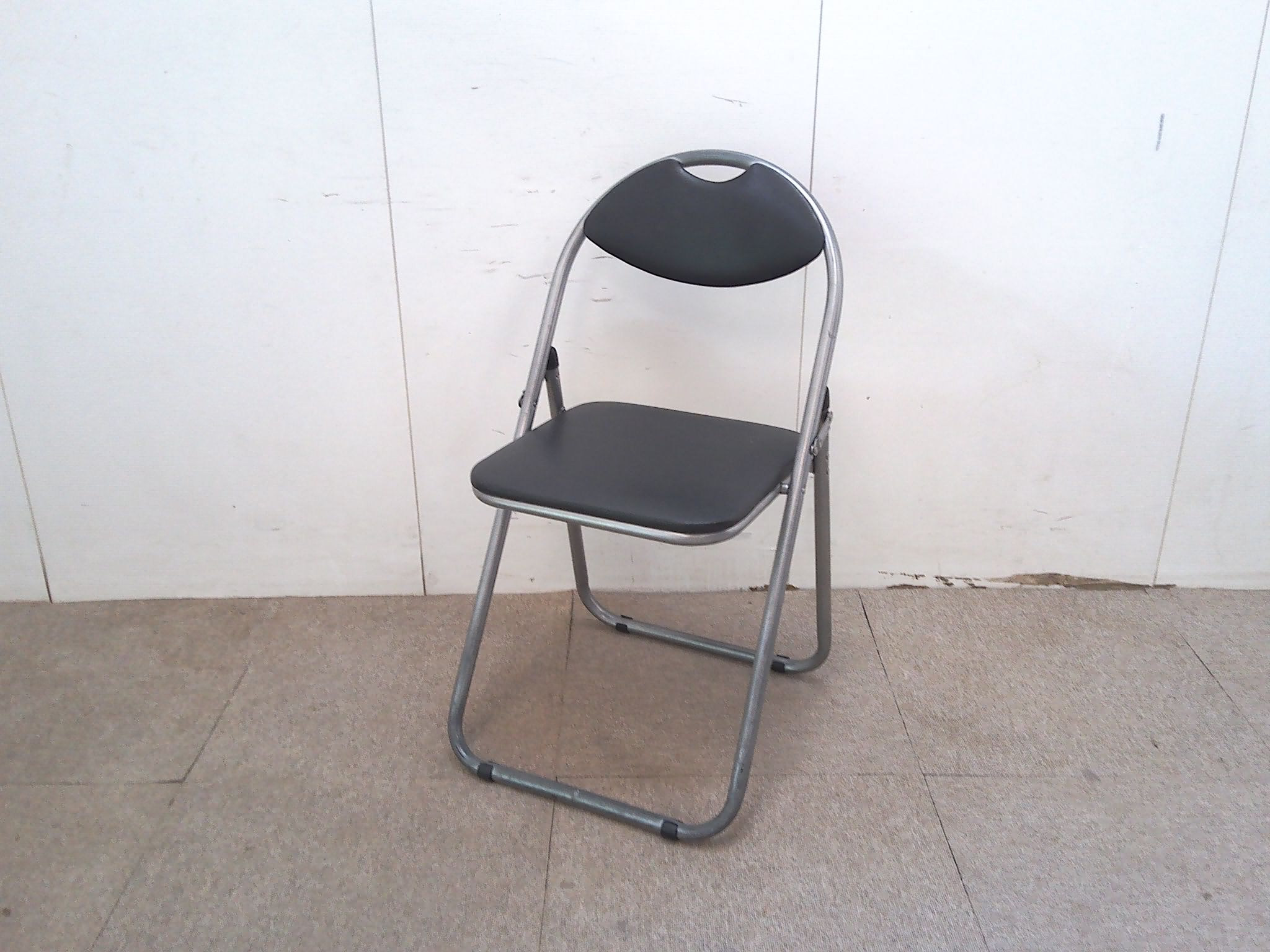 ブラック/折りたたみチェア/【中古】/