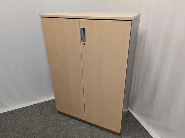 コクヨ / 木目調 / 【中古】 両開きキャビネット