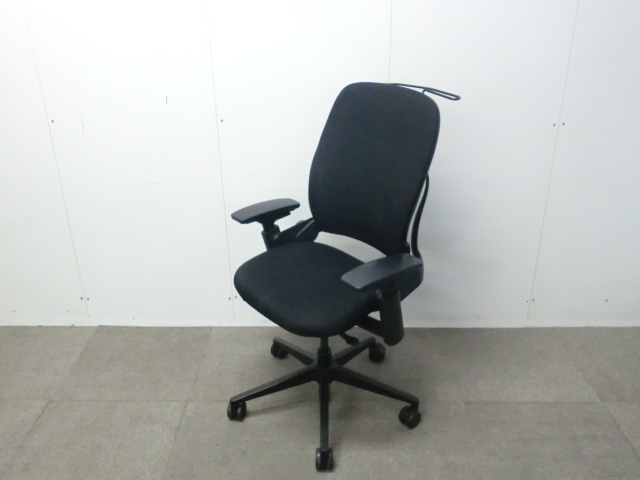 Steelcase/リープ/ブラック/【中古】OAチェア肘有