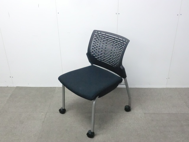 ライオン / ブラック / 【中古】 カートチェア